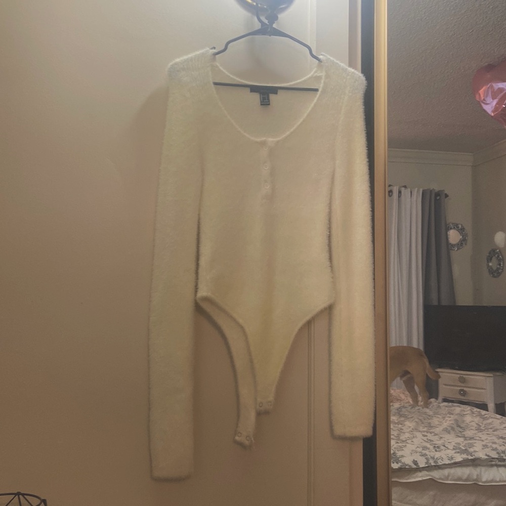 Forever 21 white (small) bodysuit